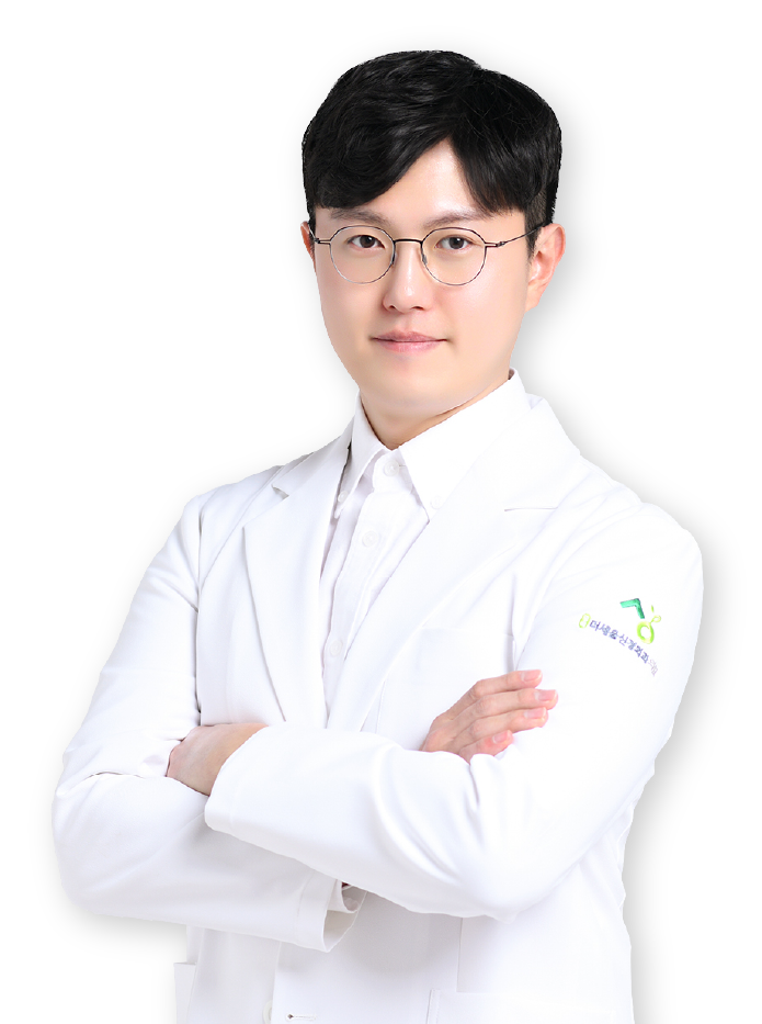 정 영 익 원장